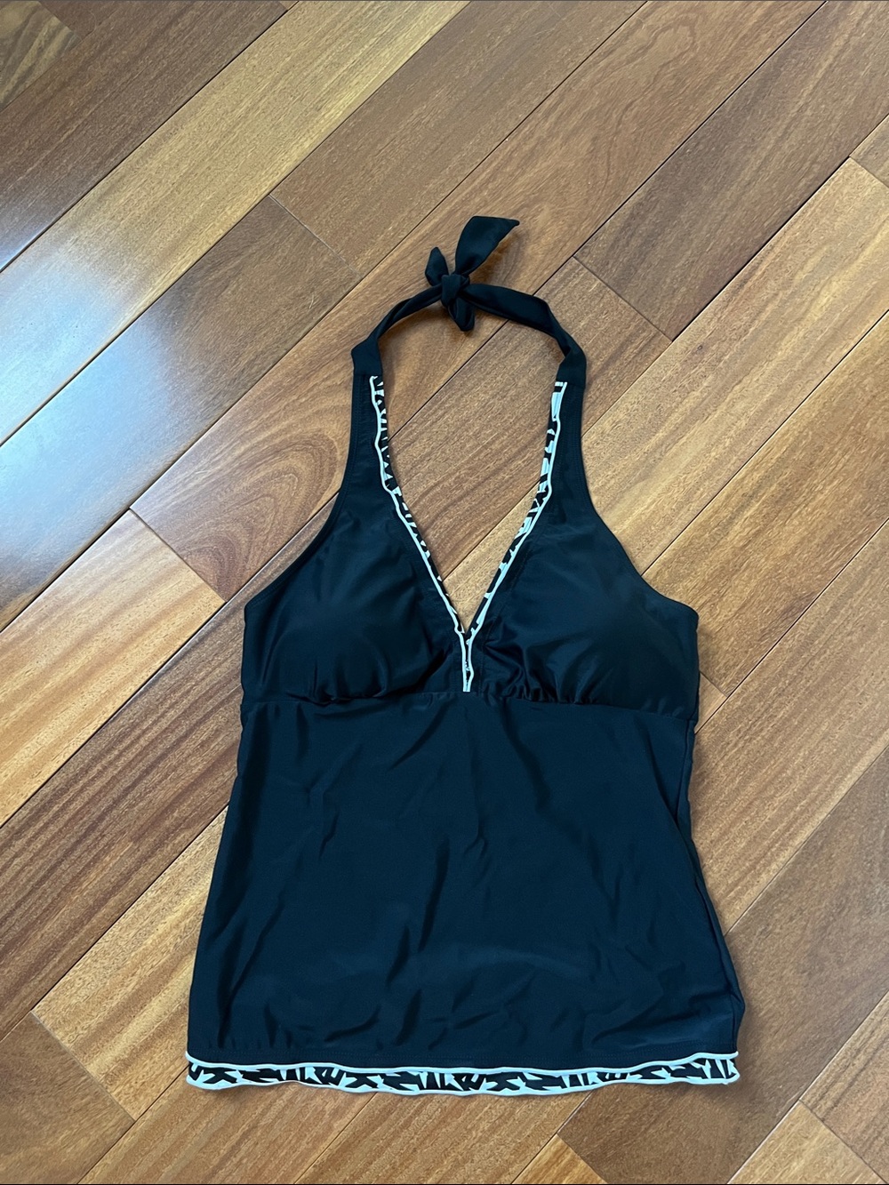 Source Unknown Black Halter Tankini Top with White Contrast Trim